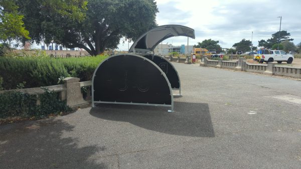 PO5 2JG - South Parade (opposite Burgoyne Rd)